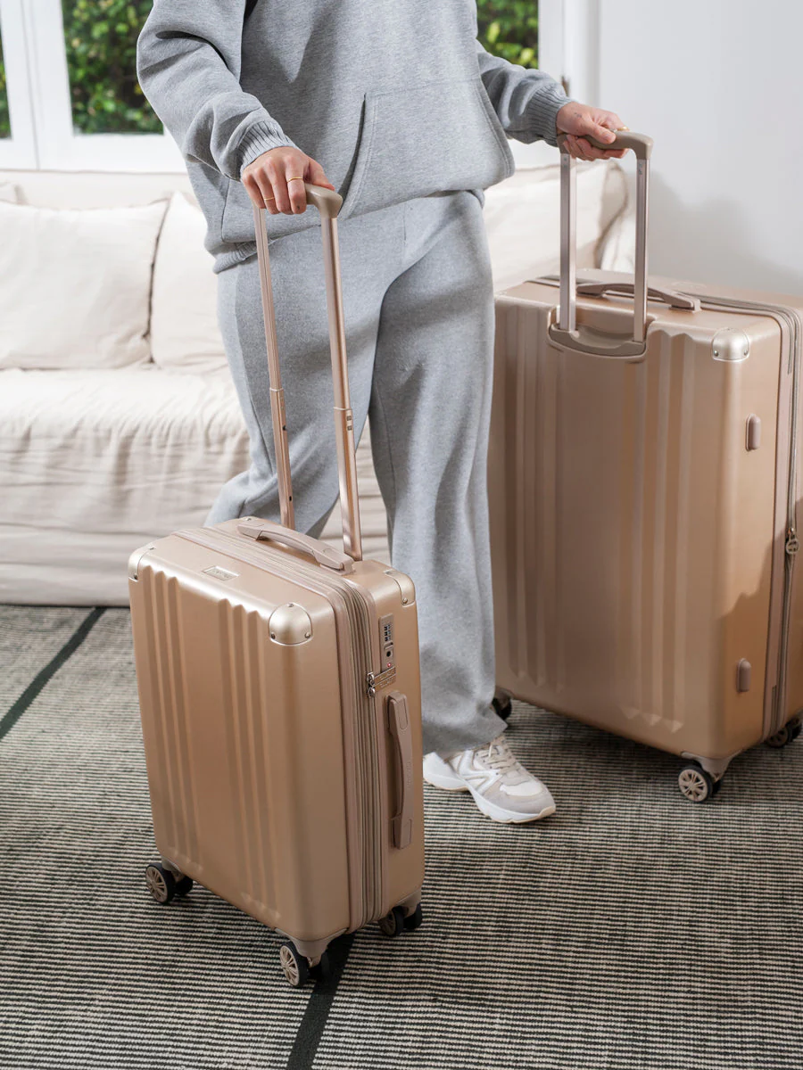 Ambeur 2-Piece Luggage Set - Image 14