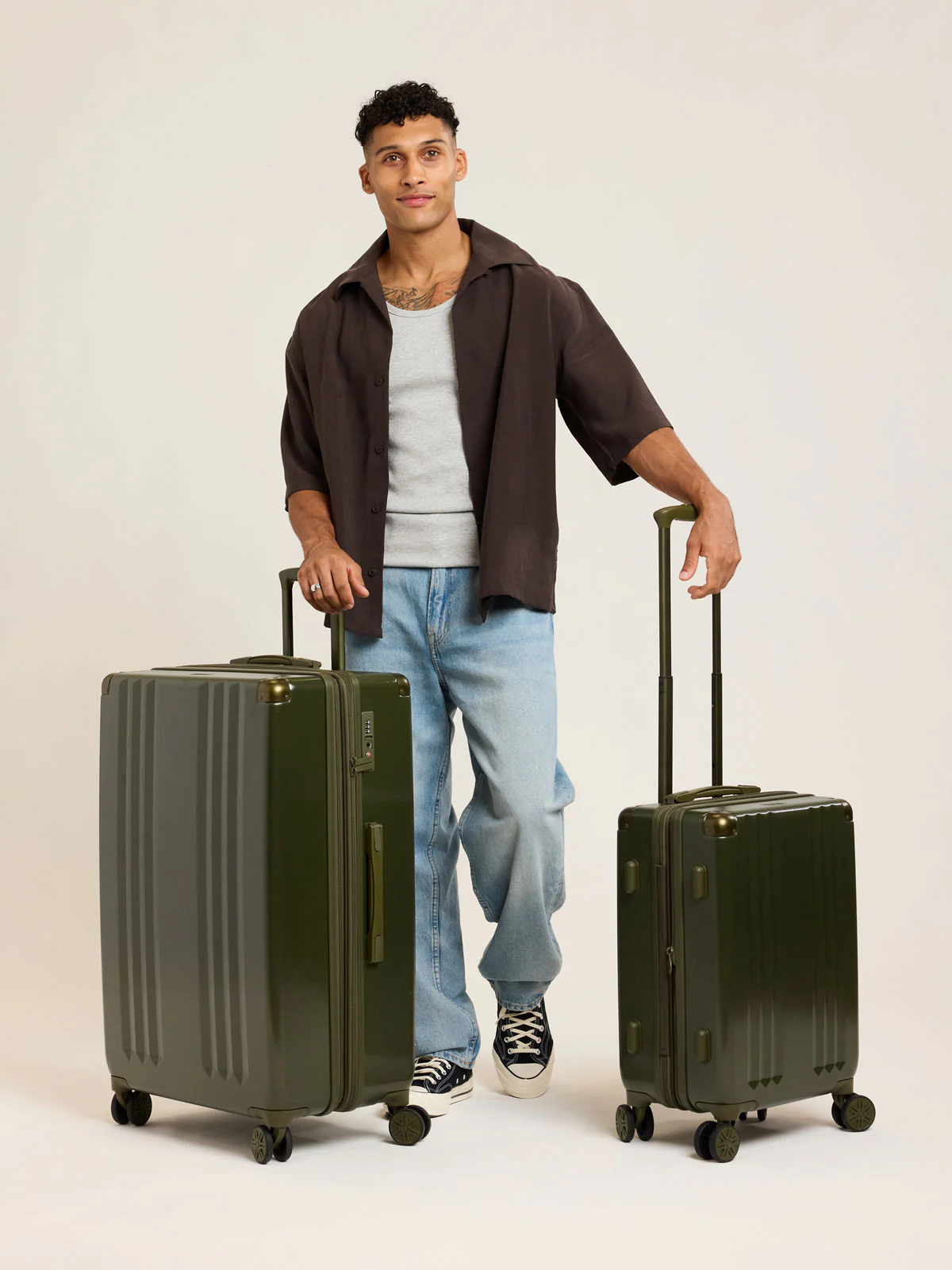 Ambeur 2-Piece Luggage Set - Image 64