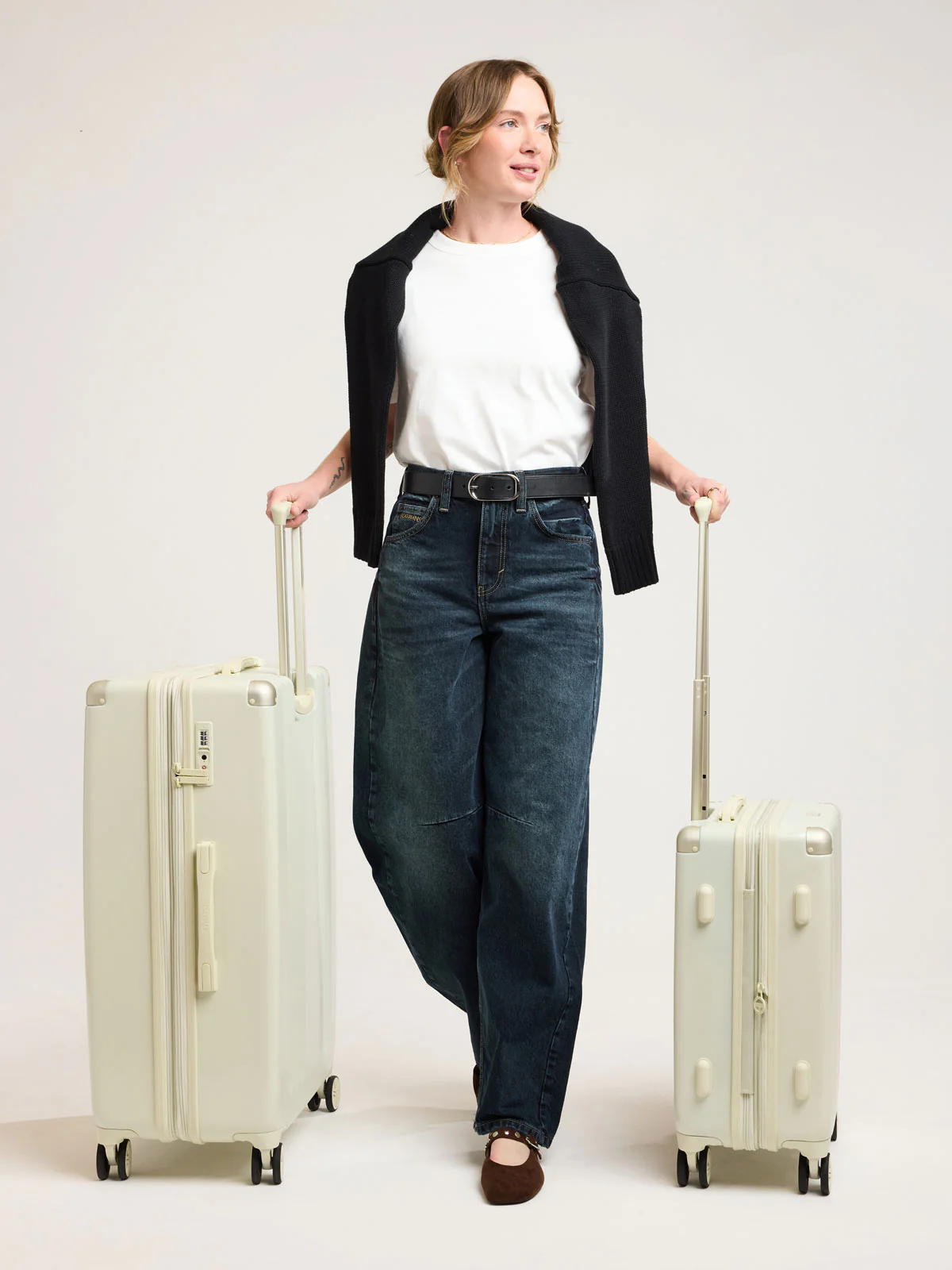 Ambeur 2-Piece Luggage Set - Image 82