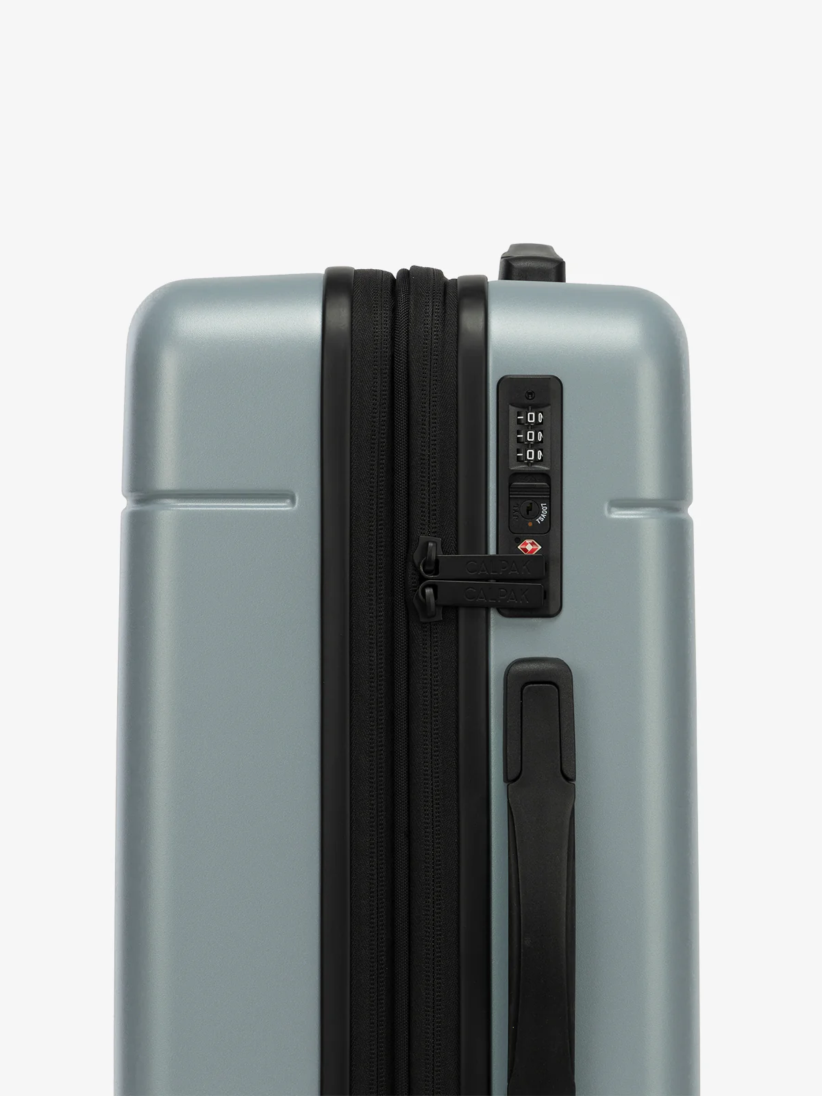 Hue Medium Luggage - Image 71