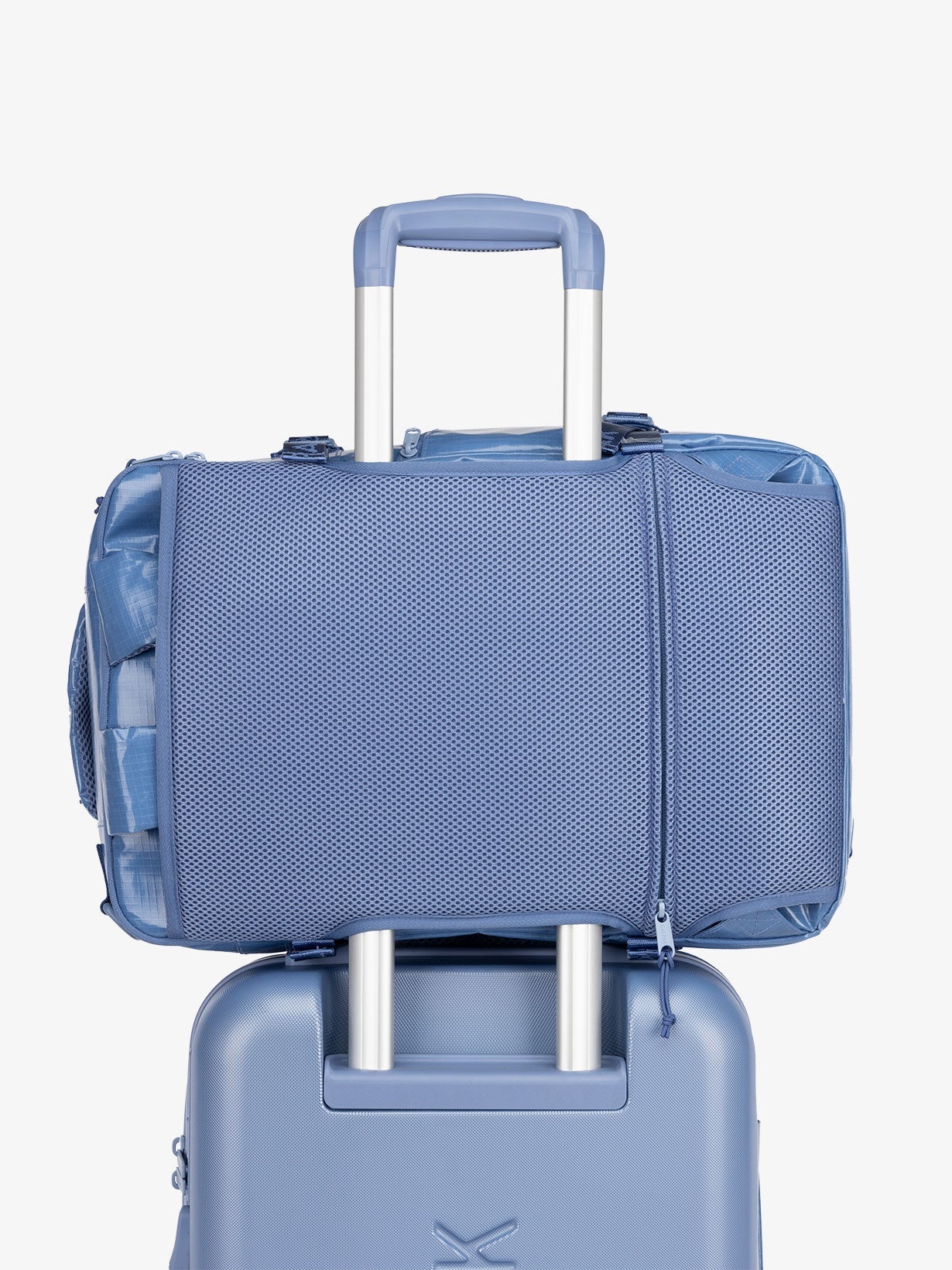 Terra 26L Laptop Duffel Backpack - Image 15