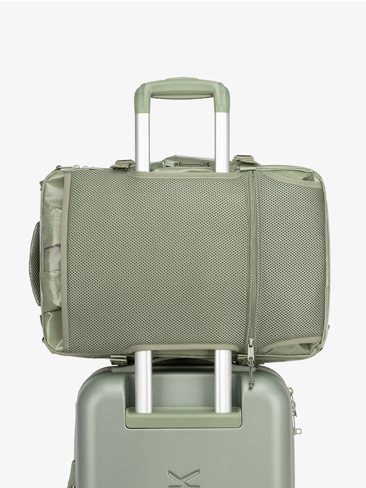 Terra 26L Laptop Duffel Backpack - Image 21