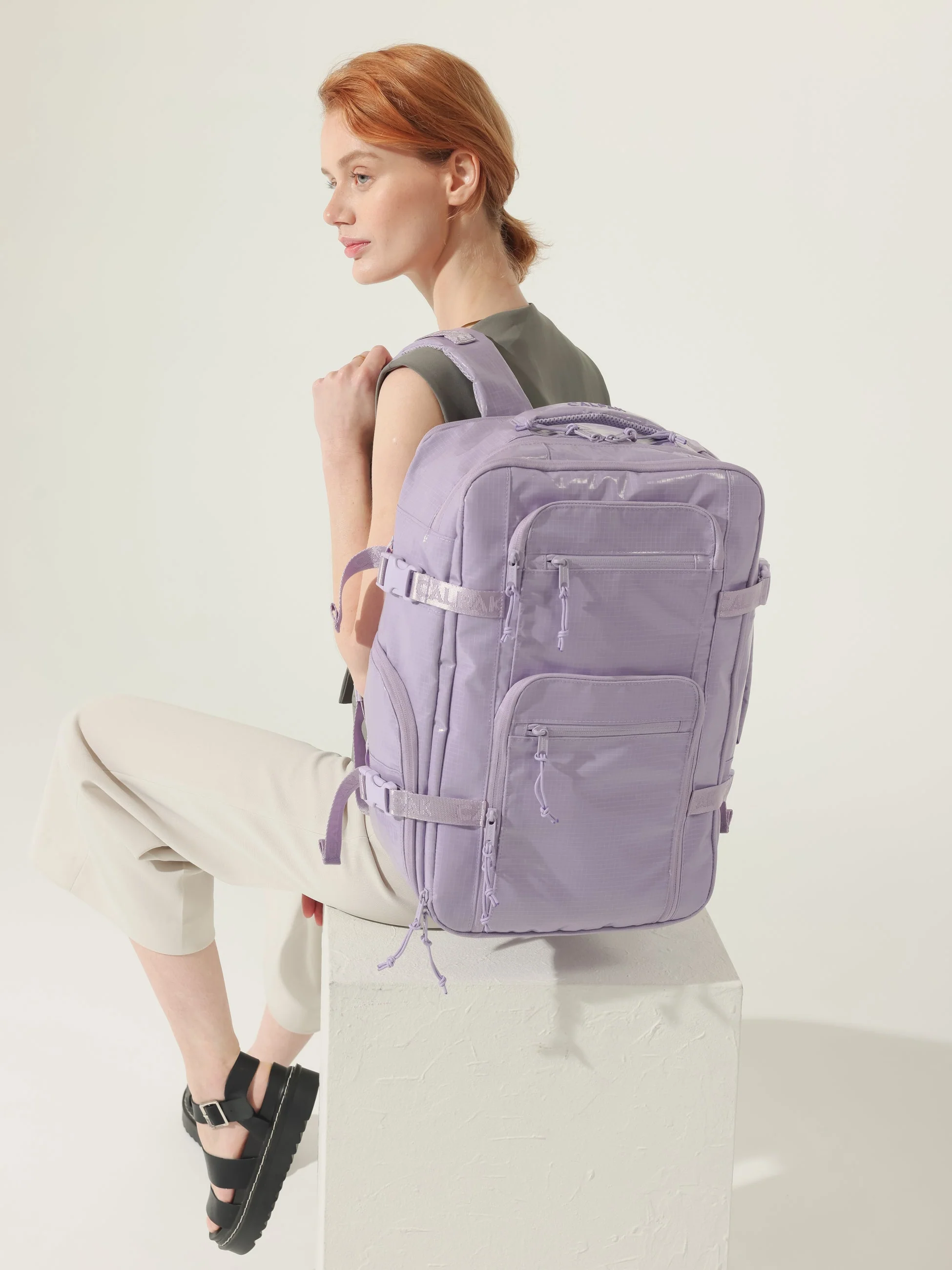 Terra 26L Laptop Duffel Backpack - Image 24
