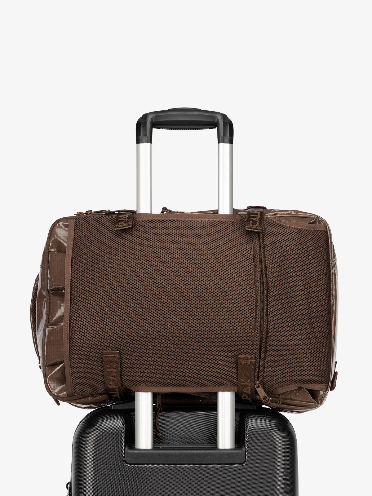 Terra 26L Laptop Duffel Backpack - Image 37