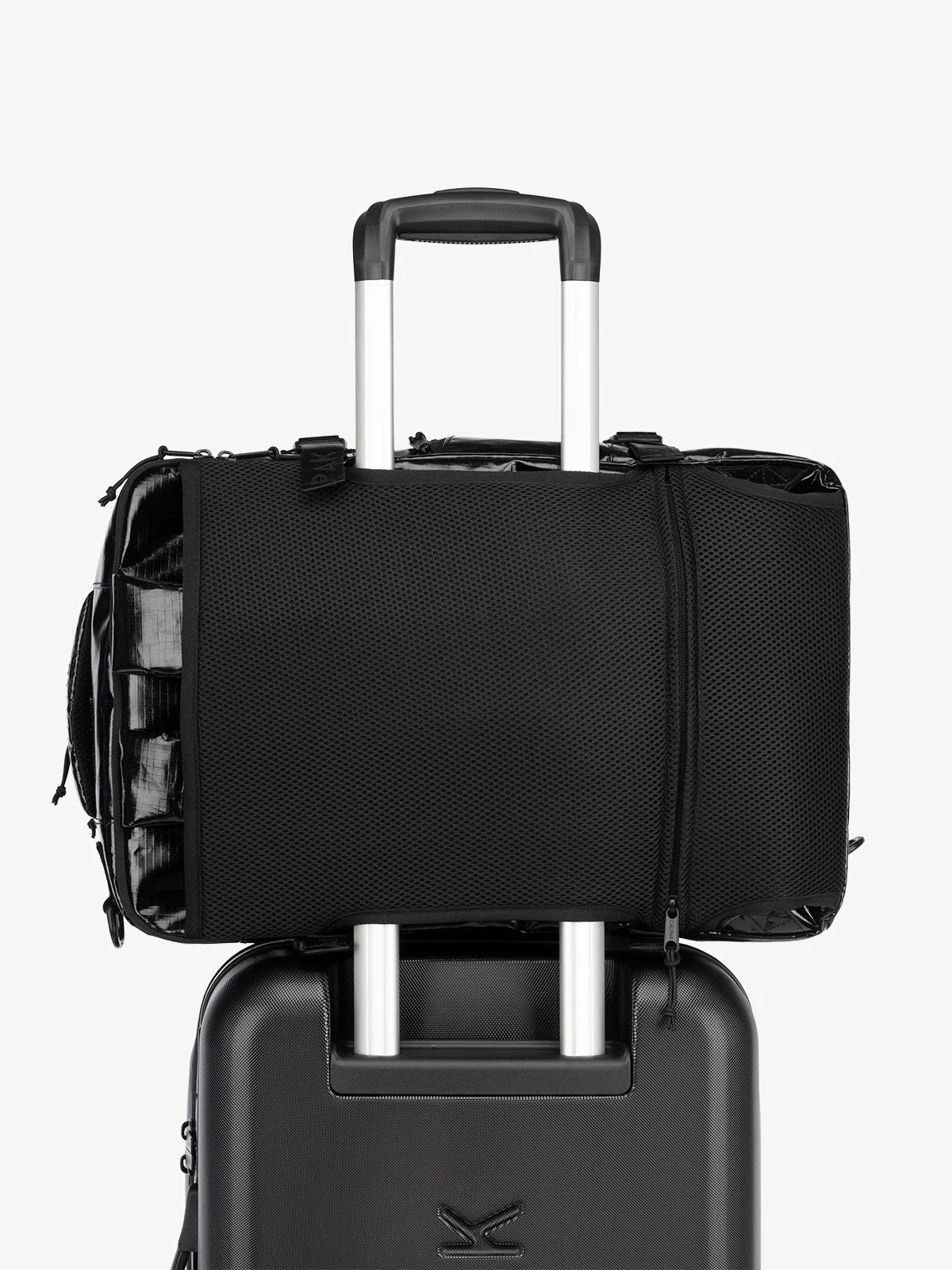 Terra 26L Laptop Duffel Backpack - Image 6