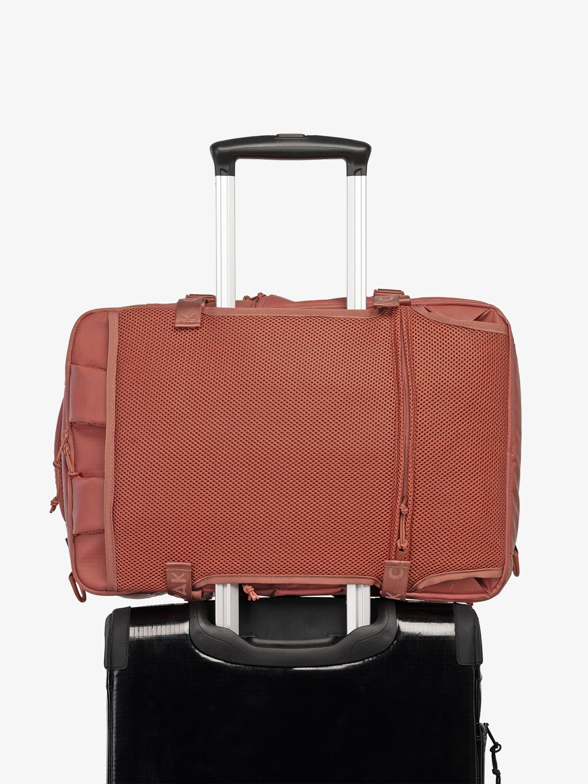 Terra 26L Laptop Duffel Backpack - Image 63