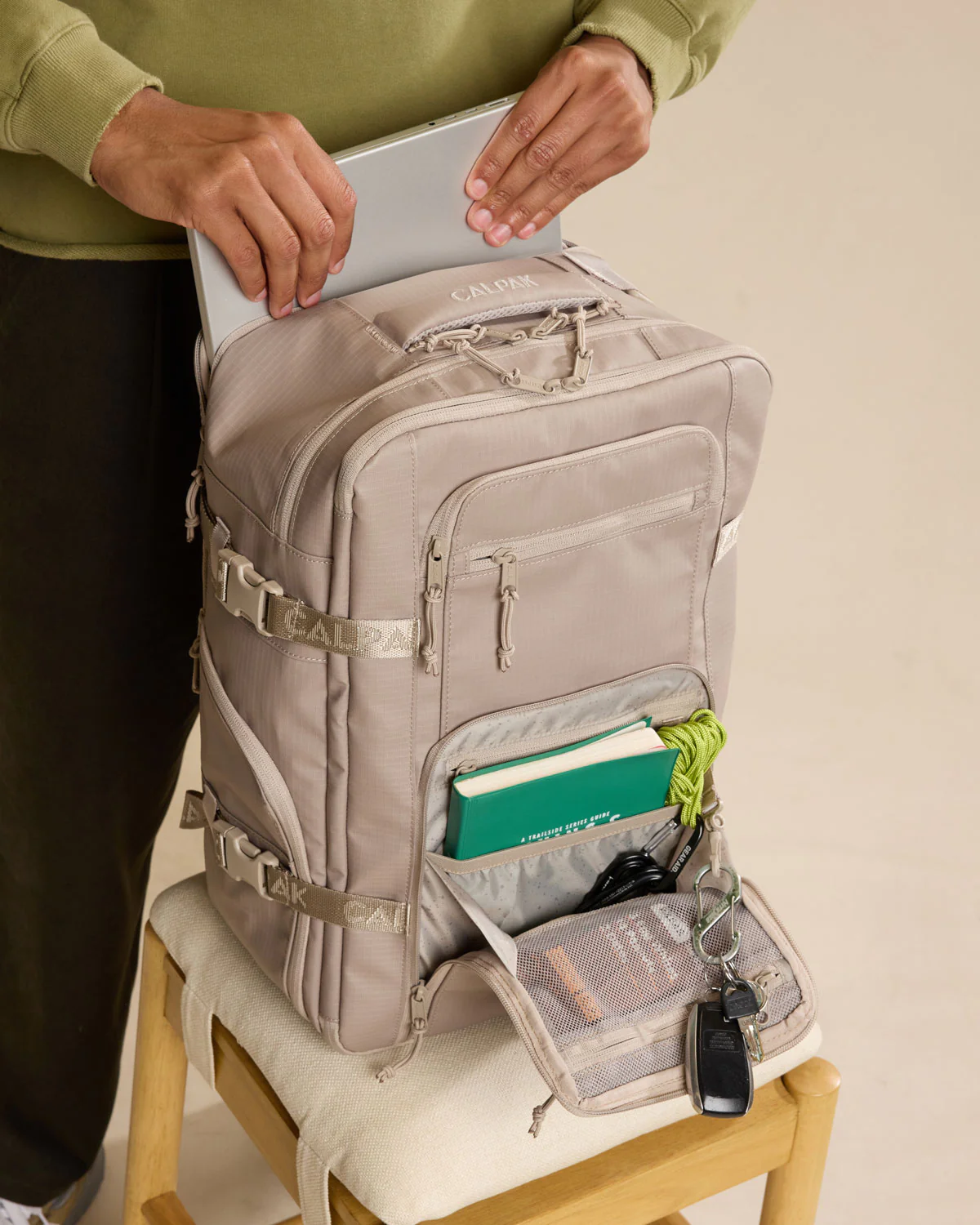 Terra 26L Laptop Duffel Backpack - Image 77