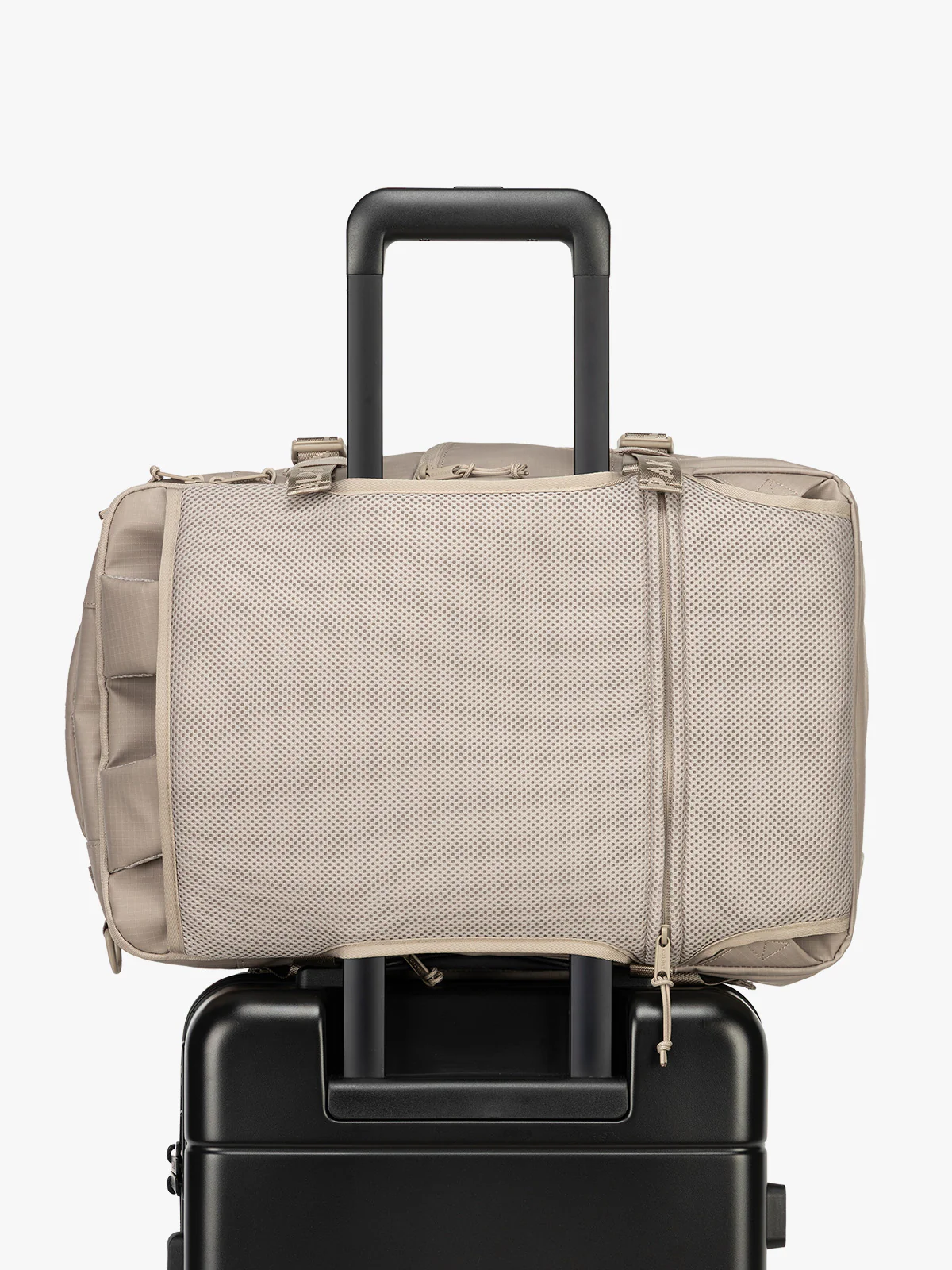 Terra 26L Laptop Duffel Backpack - Image 79