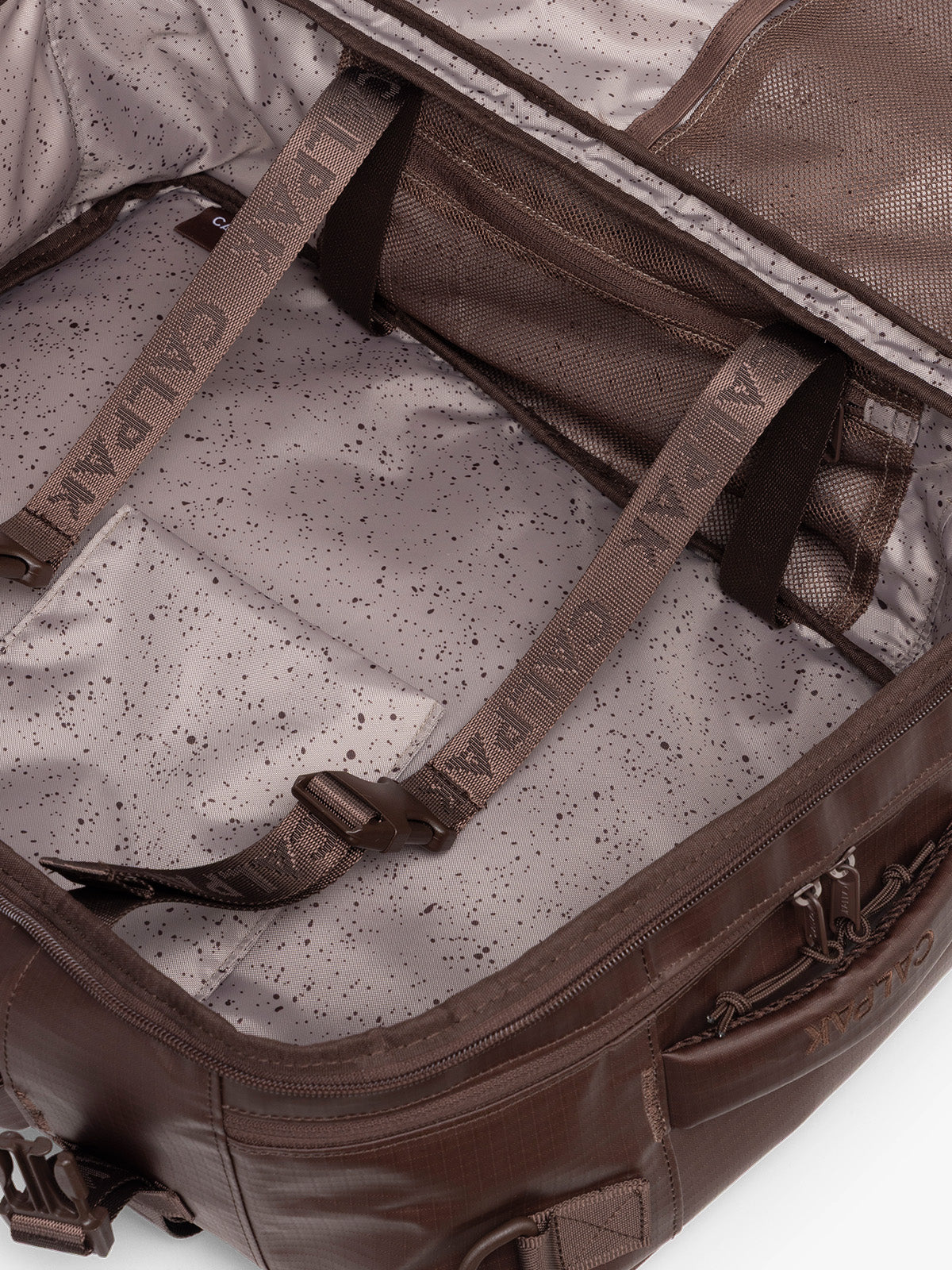 Terra 26L Laptop Duffel Backpack - Image 83