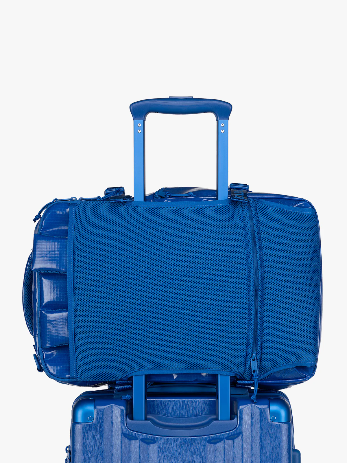 Terra 26L Laptop Duffel Backpack - Image 89